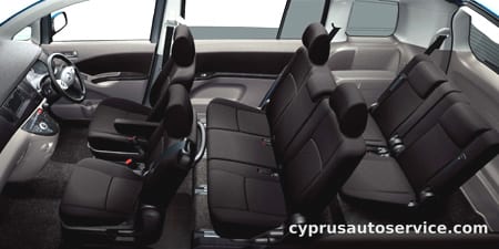 TOYOTA ISIS PLATANA