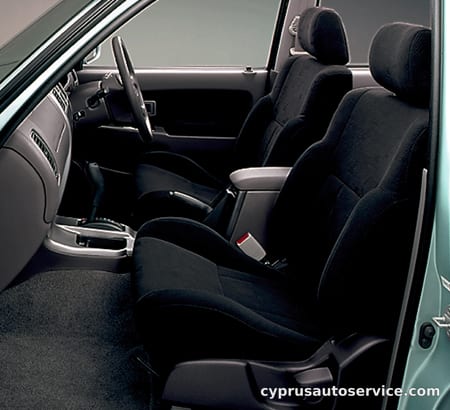 TOYOTA HILUX SURF SPORTS RUNNER
