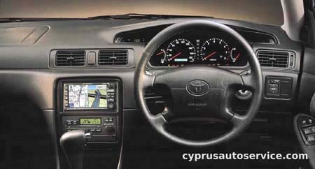 TOYOTA MARKII QUALIS 2.5 FOUR TOURER EDITION