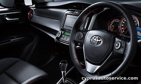 TOYOTA COROLLA FIELDER HYBRID G +RED