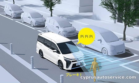 TOYOTA VOXY V