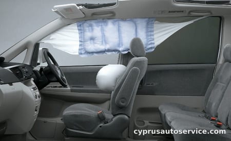 TOYOTA VOXY Z