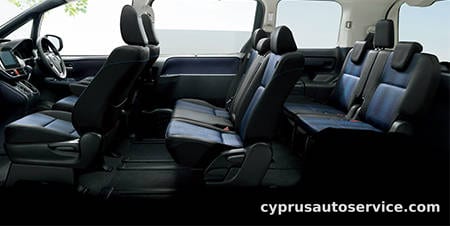 TOYOTA NOAH SI