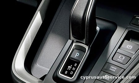 TOYOTA NOAH HYBRID S-G