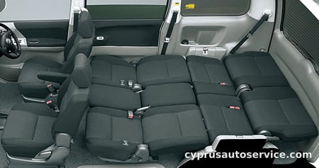 TOYOTA NOAH S