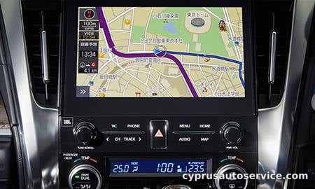 TOYOTA ALPHARD 2.5X