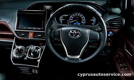 TOYOTA ESQUIRE HYBRID GI