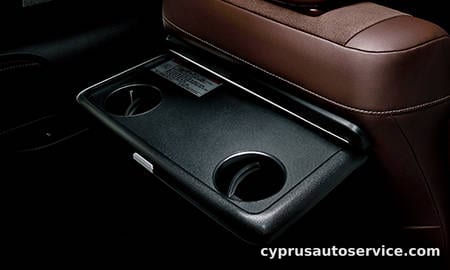 TOYOTA ESQUIRE HYBRID GI