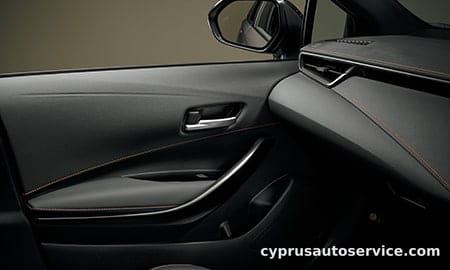 TOYOTA COROLLA TOURING HYBRID WxB 50 MILLION EDITION