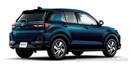 TOYOTA RAIZE X