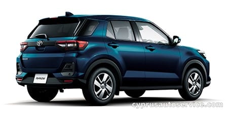 TOYOTA RAIZE X