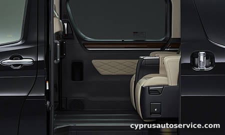 TOYOTA GRANACE PREMIUM