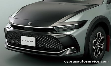TOYOTA CROWN CROSSOVER RS LANDSCAPE
