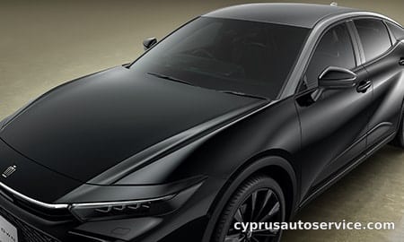 TOYOTA CROWN CROSSOVER Z THE 70TH
