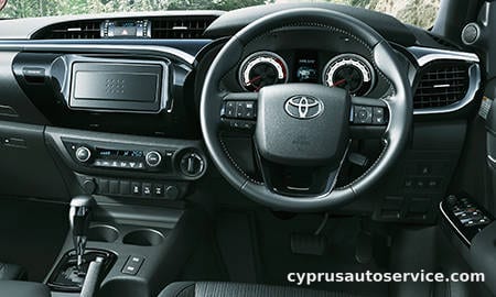 TOYOTA HILUX Z BLACK EDITION