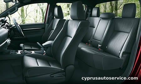 TOYOTA HILUX Z BLACK EDITION