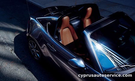 MAZDA ROADSTER RF VS TERRACOTTA SELECTION