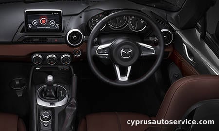 MAZDA ROADSTER RF VS