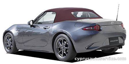 MAZDA ROADSTER RED TOP