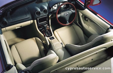 MAZDA ROADSTER VS COMBINATION B