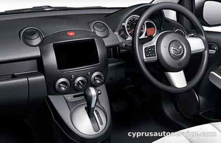 MAZDA DEMIO 13C-V SMART EDITION