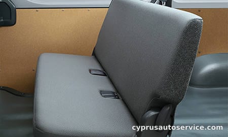 MAZDA BRAWNY VAN GL