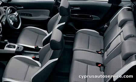 HONDA FIT E:HEV CROSSTAR