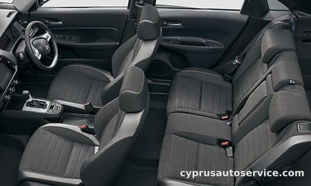HONDA FIT E:HEV CROSSTAR