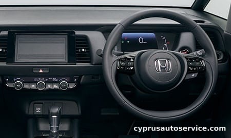 HONDA FIT E:HEV LUXE