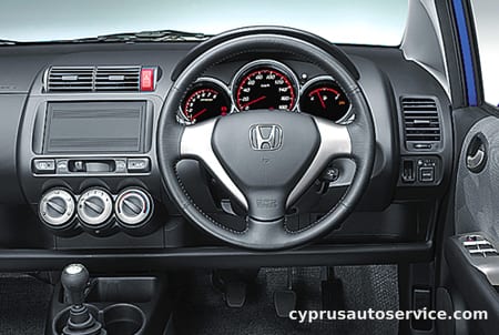 HONDA FIT 1.3S