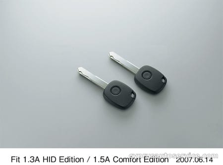 HONDA FIT 1.3W
