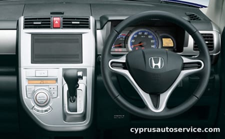 HONDA ZEST SPARK W TURBO