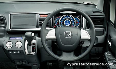 HONDA LIFE DIVA TURBO PACKAGE