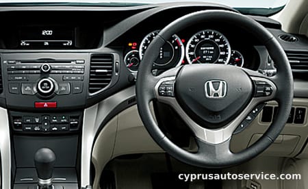 HONDA ACCORD TOURER 24E