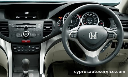 HONDA ACCORD TOURER 24TL