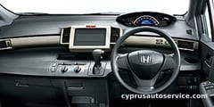 HONDA FREED SPIKE