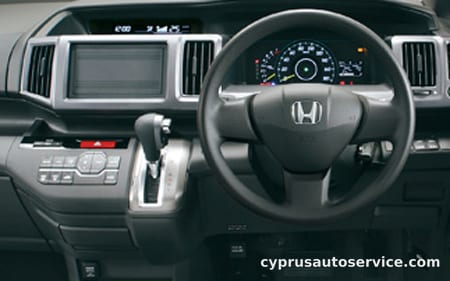 HONDA STEPWAGON G SMART STYLE EDITION