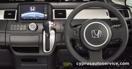 HONDA STEPWAGON SPADA S