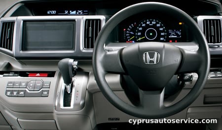 HONDA STEPWAGON G L PACKAGE