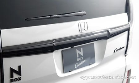 HONDA NBOX CUSTOM L STYLE+ BLACK