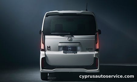 HONDA NBOX CUSTOM TURBO BLACK STYLE