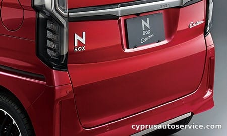 HONDA NBOX CUSTOM L SLOPE