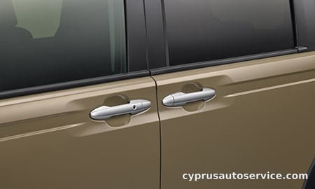 HONDA FREED CROSSTAR