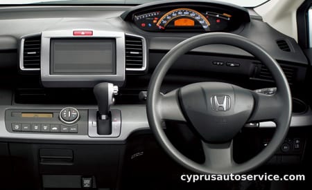 HONDA FREED FLEX AERO