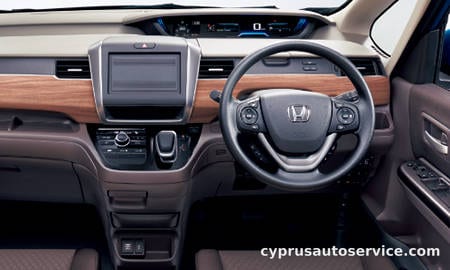 HONDA FREED PLUS HYBRID HYBRID G HONDA SENSING