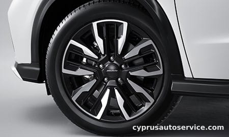 HONDA VEZEL HYBRID MODULO X HONDA SENSING