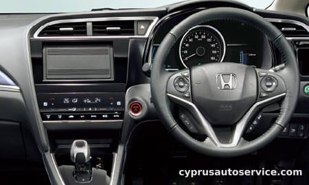 HONDA SHUTTLE HYBRID X HONDA SENSING