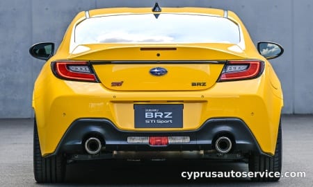 SUBARU BRZ YELLOW EDITION