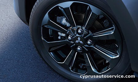MITSUBISHI MIRAGE BLACK EDITION