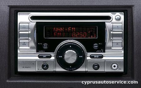 MITSUBISHI PAJERO MINI VR